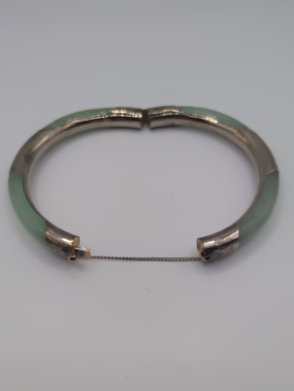 925 Nephrite Jade Clamper Bracelet With Safety Chain Sz 7 - Picture 6 of 10